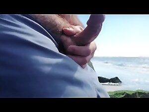 Thumb 6